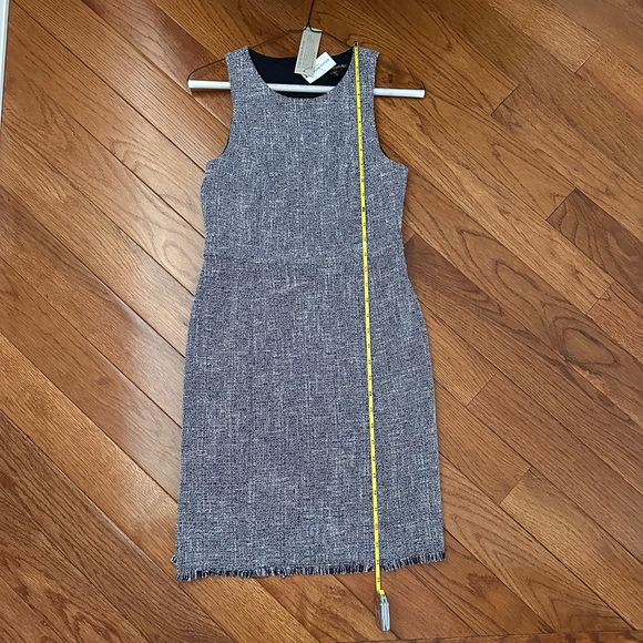 BANANA REPUBLIC Woman’s Petite Navy Dress - Picture 5 of 6